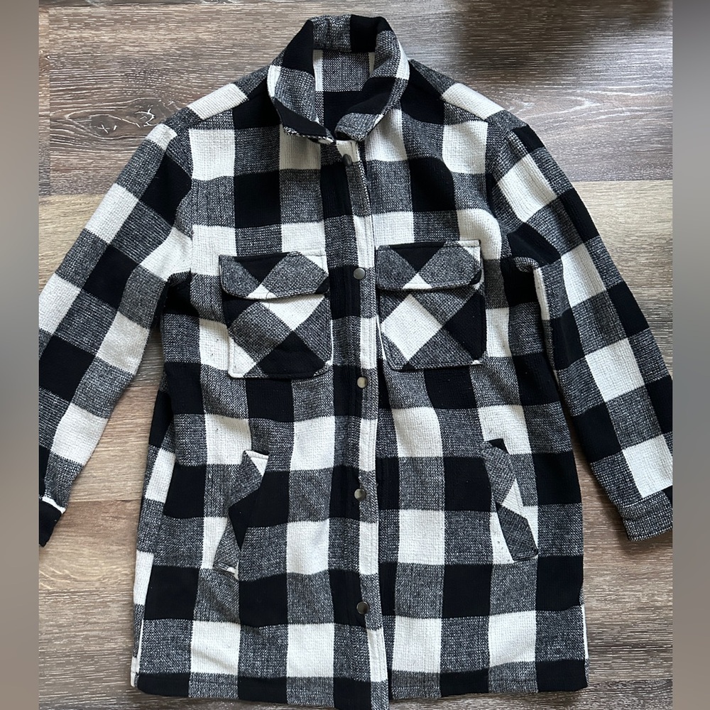 Women’s Thick Checkered Jacket